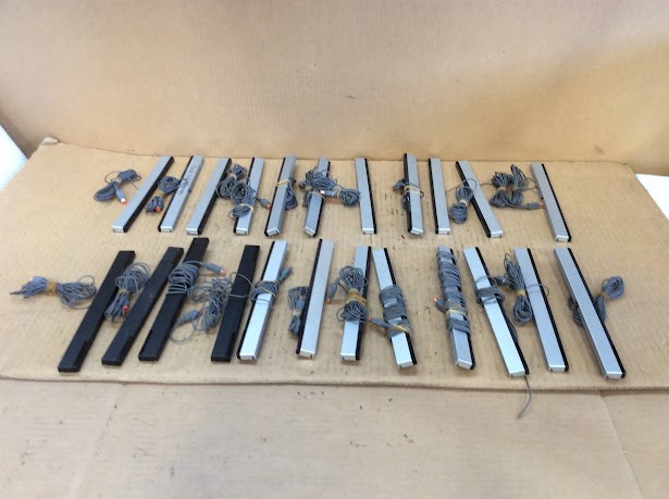 Mix Brand and Model Wired Sensor Bars (Lot of 23)