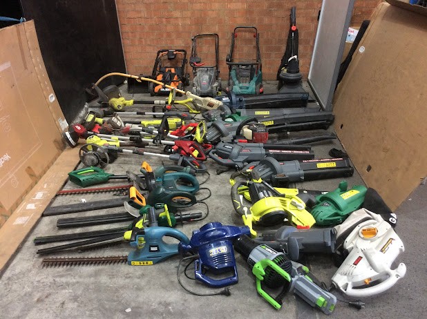 Ozito/Ryobi/Bosch & Model Blowers/Hedge Trimmers/Lawnmowers/Power Tools