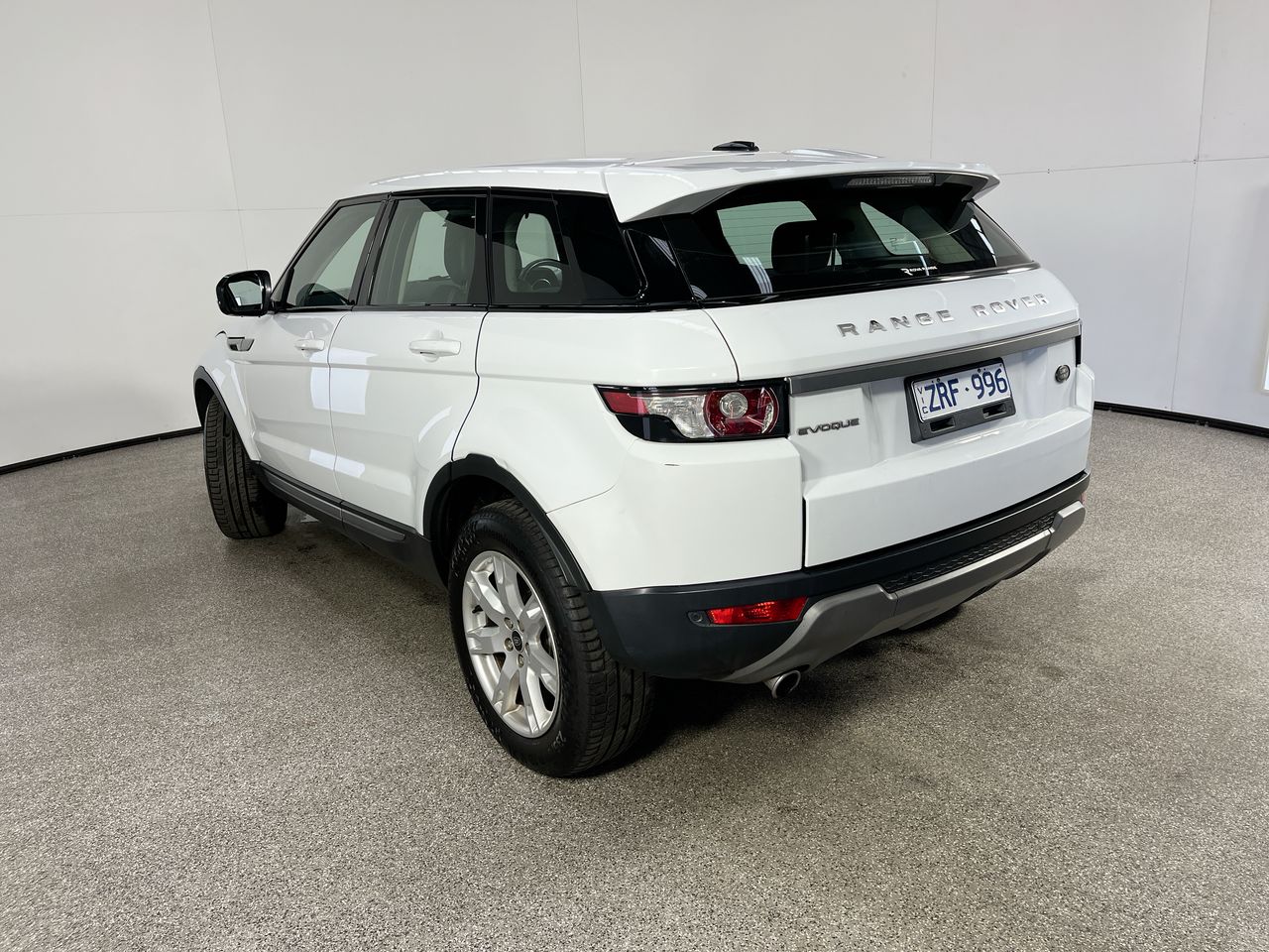 Vehicle photo