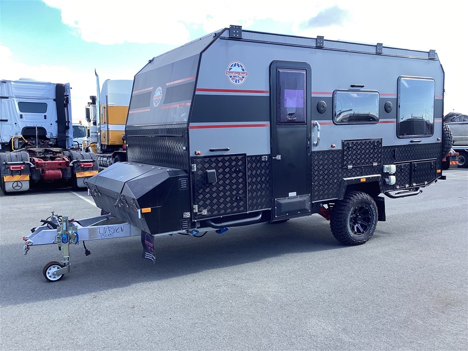 2025 Sunshine Trail Highlander 15 Twin Caravan