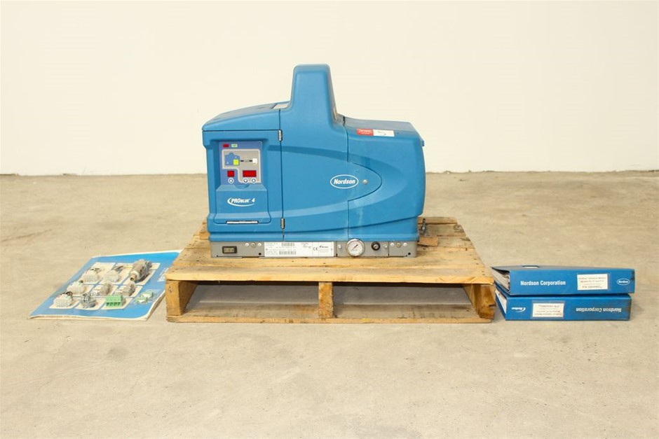 Glue Machine, “Nordson” model ProBlue 4