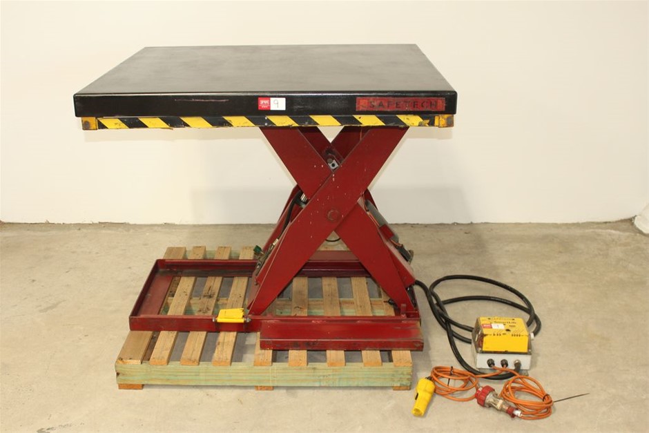 Scissor Lift Table "SAFETECH" 2000Kg