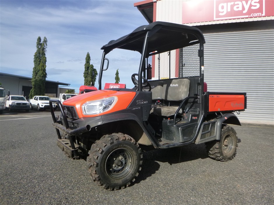 <p>Kubota RTV-X900 ATV</p>