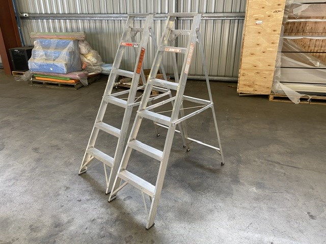 <p>Mote Aluminium Step Industrial Ladders x2</p>