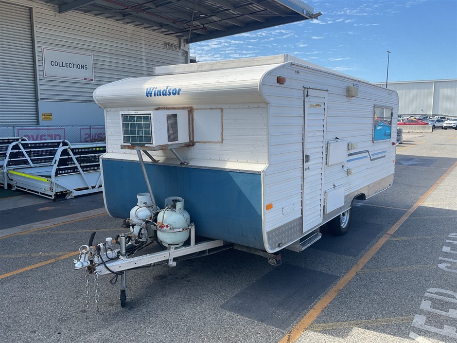 Windsor Caravan