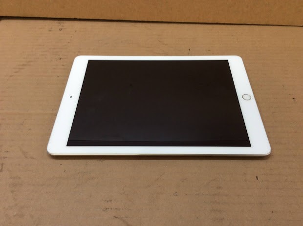 APPLE IPAD5(A1822) Tablet 32GB