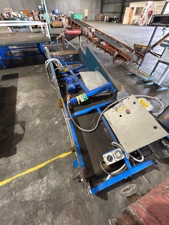 Belt Conveyor (Partially inclined)