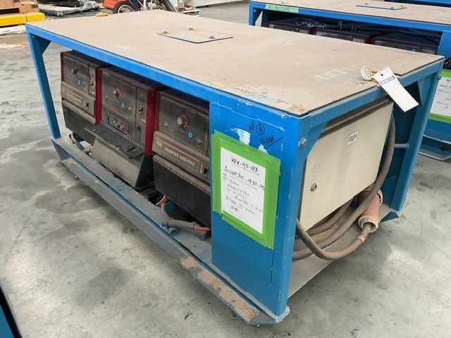 <p>Lincoln Invertec V450-PRO 3 Phase Welders - Bank of 3</p>