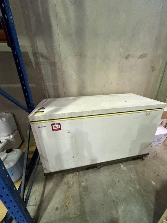 WESTINGHOUSE WCM700WC Westinghouse Chest Freezer