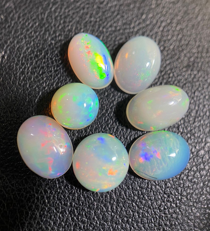 5.30 CT Lovely Wello Fiery Opal
