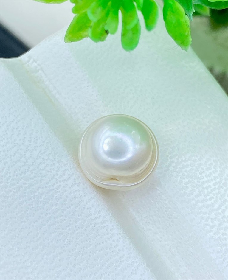 6.75 CT Lovely South Sea pearl