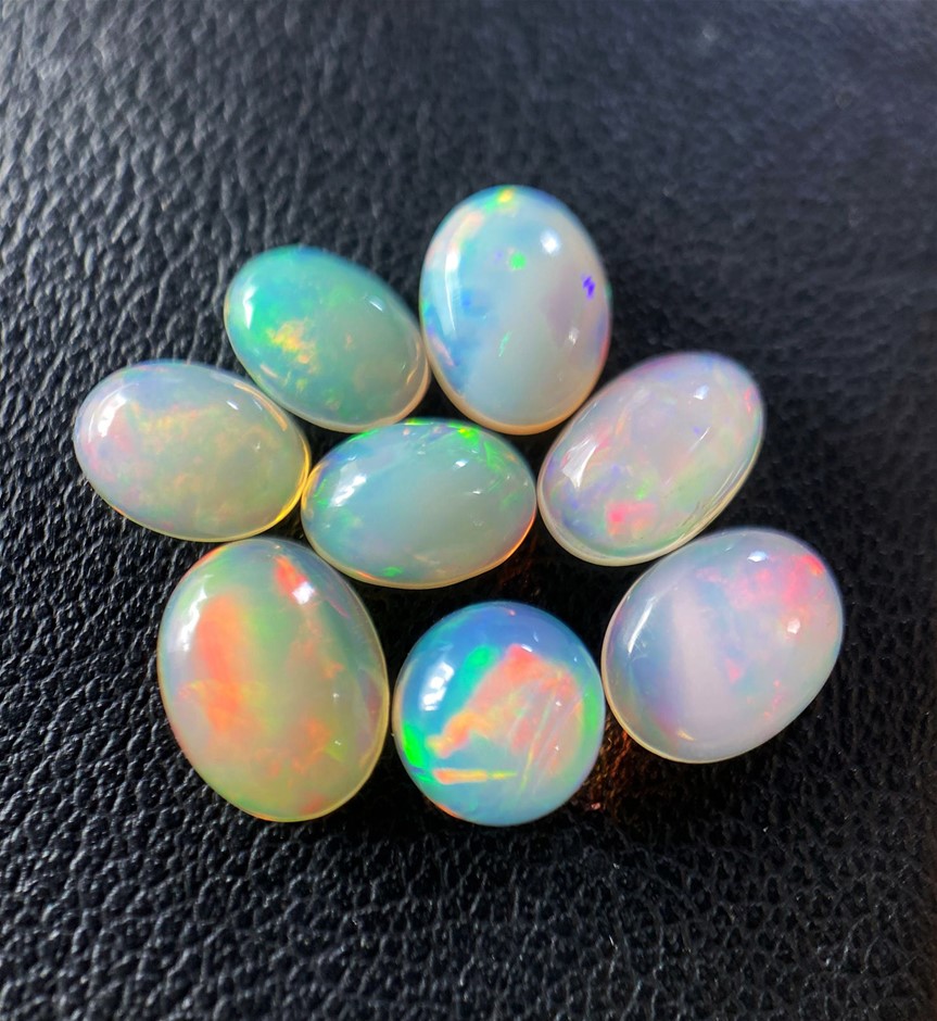 4.95 CT Lovely Wello Fiery Opal