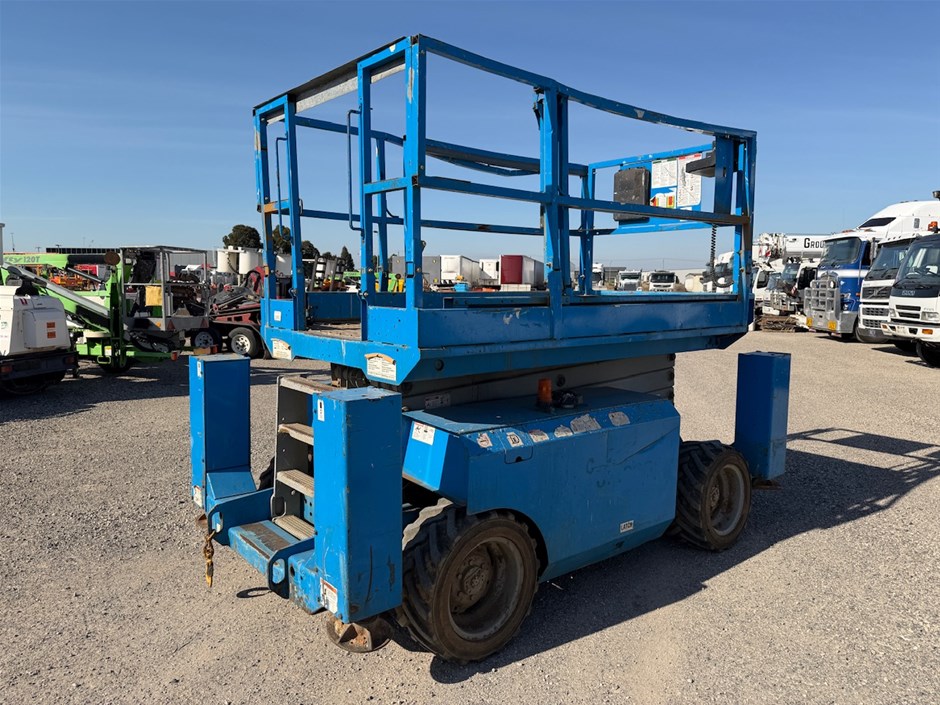No Reserve 2006 Genie GS2668 Scissor Lift