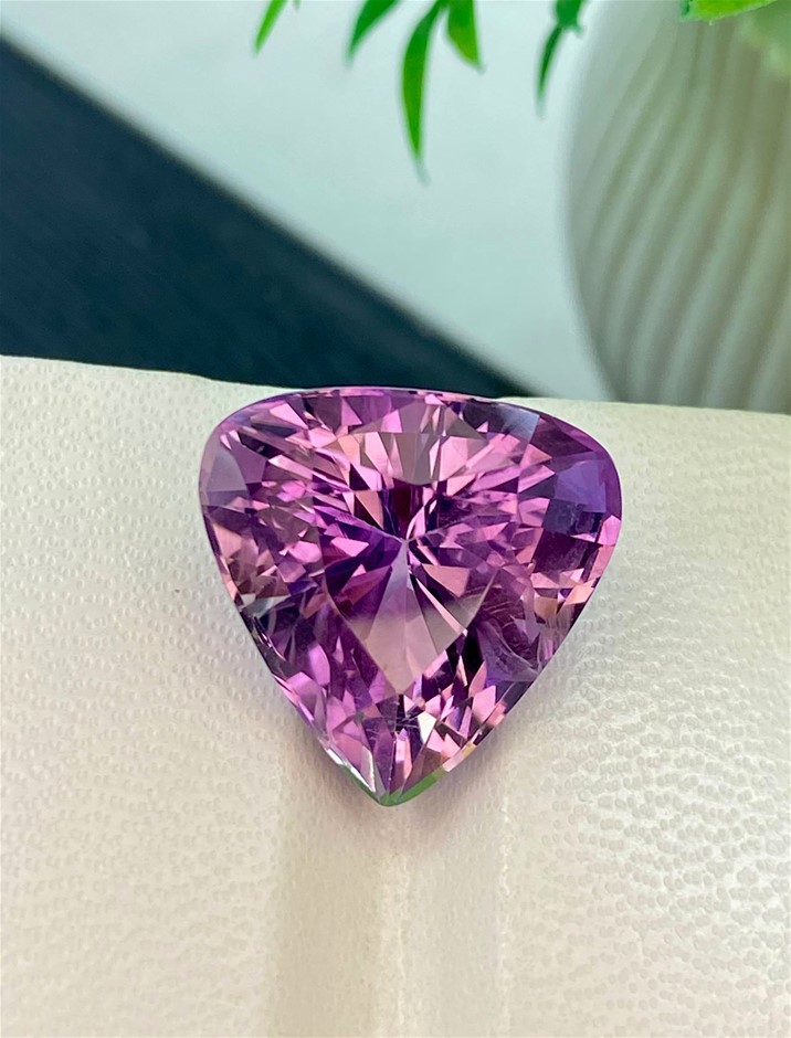 13.15 CT Quality Natural Brazilian Amethyst