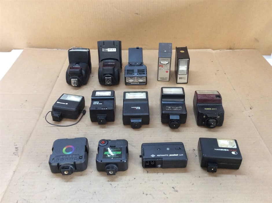 Camera Flash Units Assorted (Canon / Hanimex / Agfa etc.)
