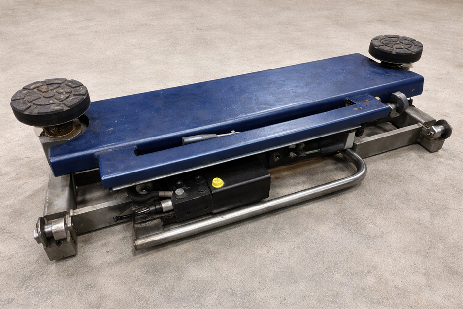 2004 Tecalemit TEC542 Jacking Beam