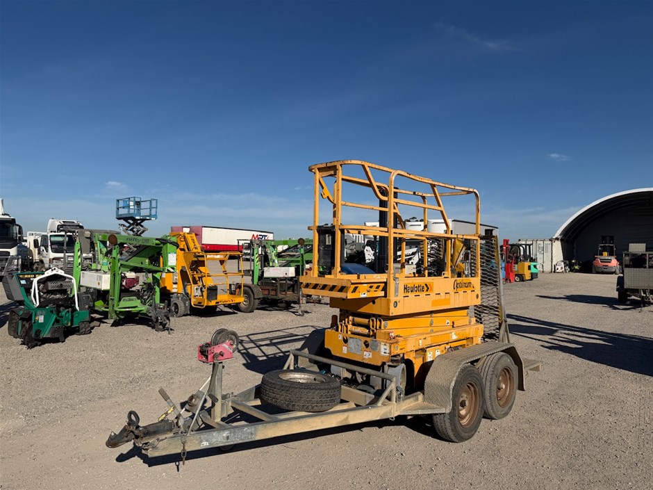 2015 Haulotte Group Optimum8.1 Scissor Lift on plant trailer package