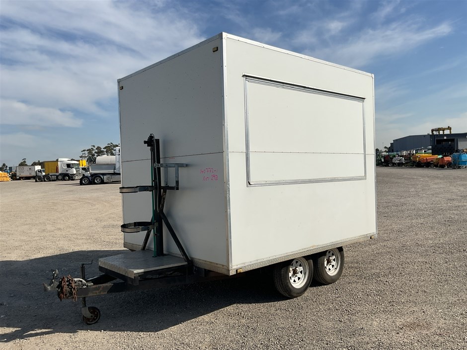 No Reserve 2016 Lukes Food Tandem Trailer