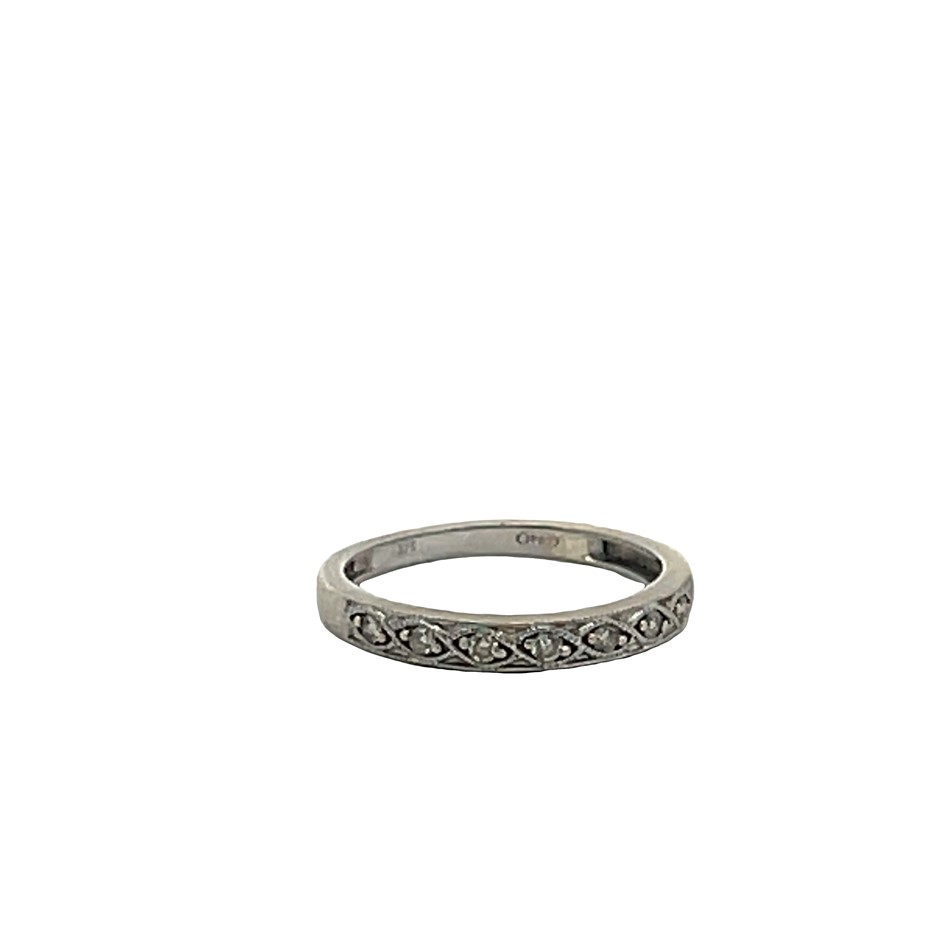 9ct White Gold 7 Diamond Ring