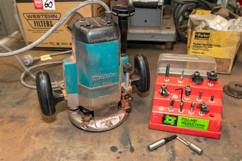 Makita 3612 Plunge Router with Timber Case