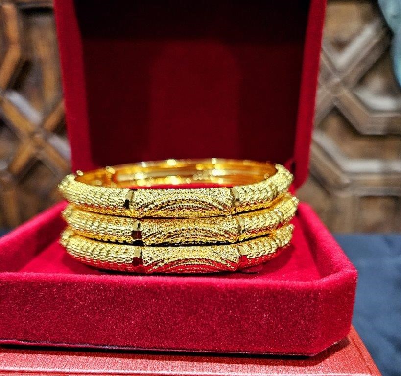 6pcs x 22K/ITALY Triple Yellow Gold Plated Bangles with Stamp