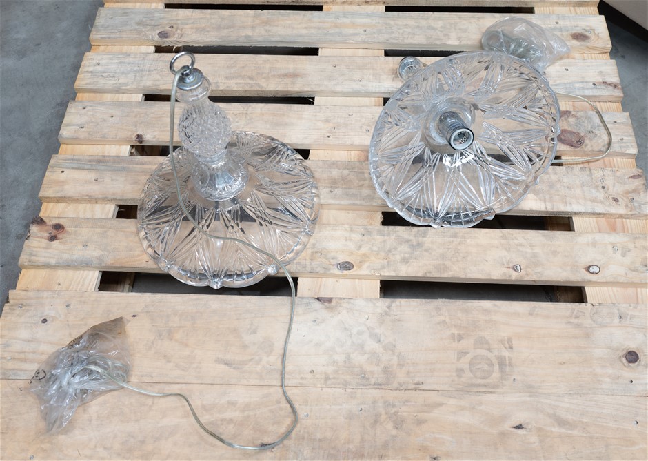 2 x CAFÉ LIGHTING CRYSTAL WHISKY TOP CEILING LIGHT FITTING.
