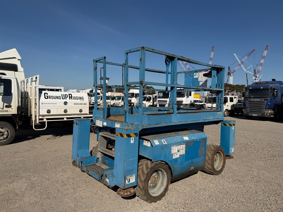 No Reserve 2006 Genie GS2668 Scissor Lift
