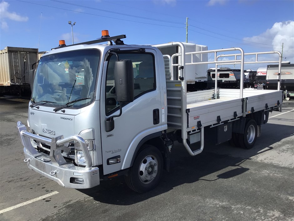 <p>2025 Isuzu  NPR 45-155 TradePack 4 x 2 Tray Body Truck</p>