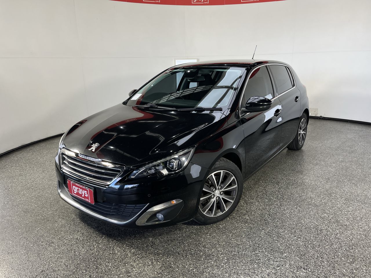 Vehicle photo
