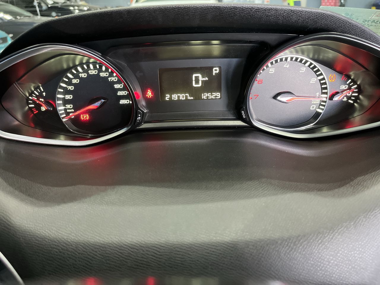 Vehicle photo