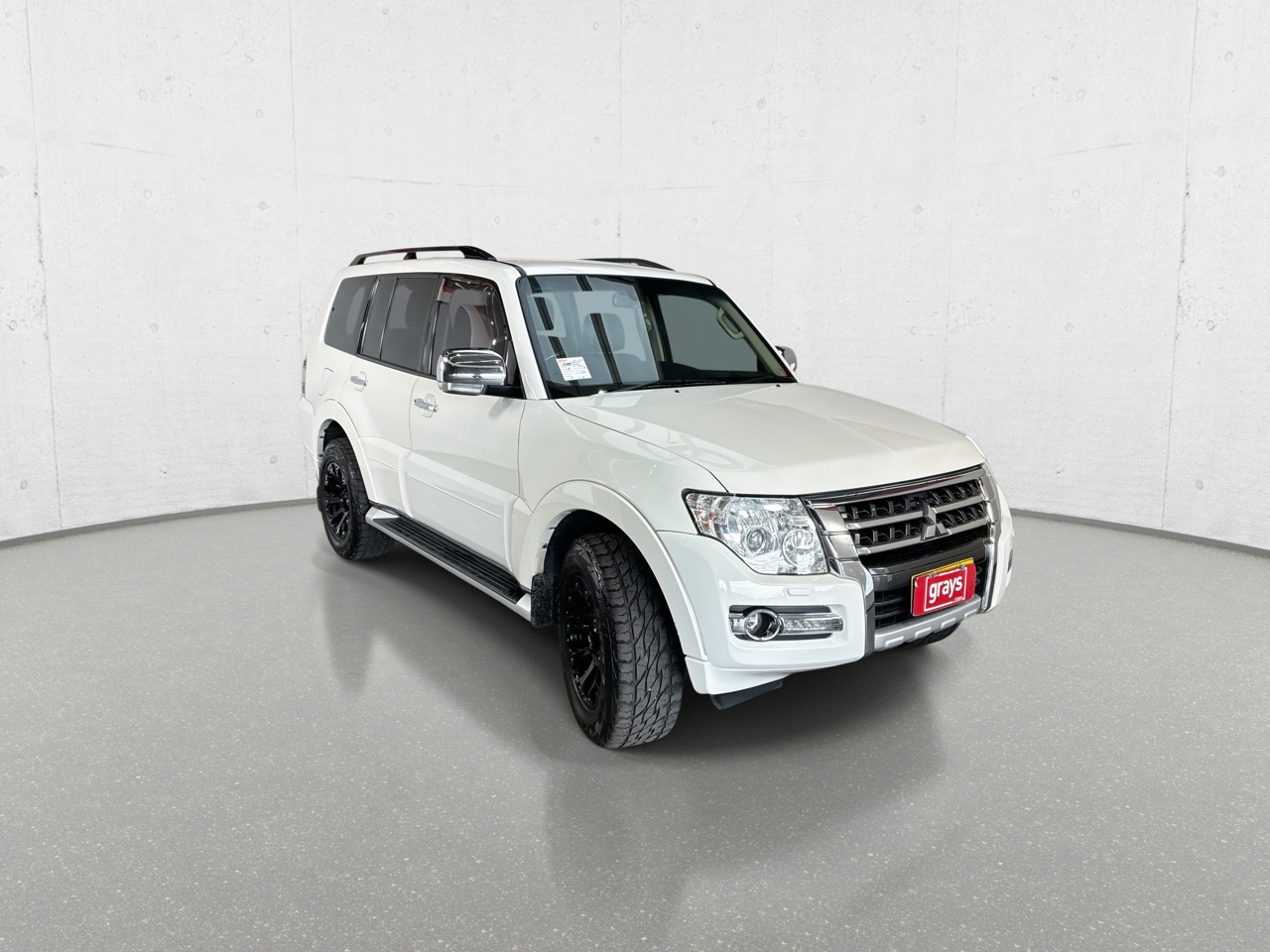 Vehicle photo