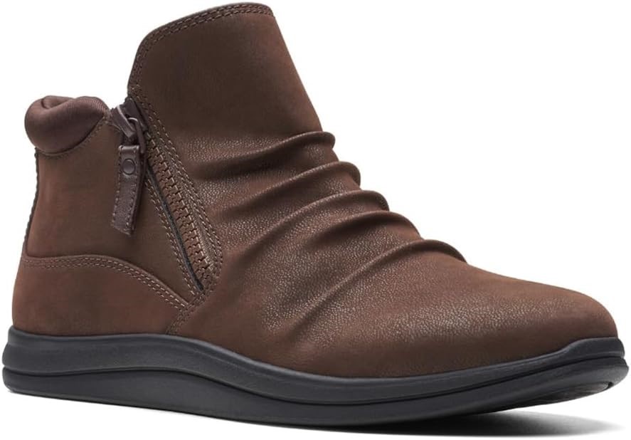 CLARKS Women's Breeze Range Ankle Boot, Dark Brown Synthetic, Size US6M/UK3