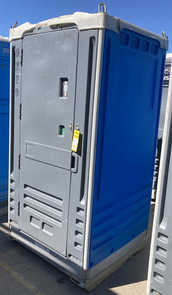 Portable Toilet - Fresh Water Flush - Wingfield