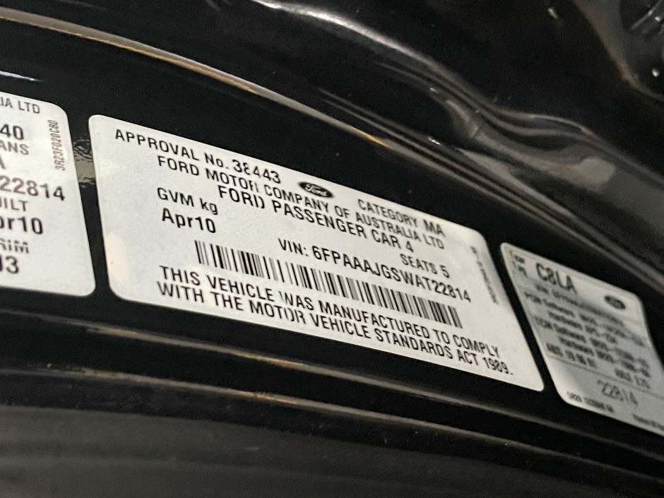 Vehicle photo