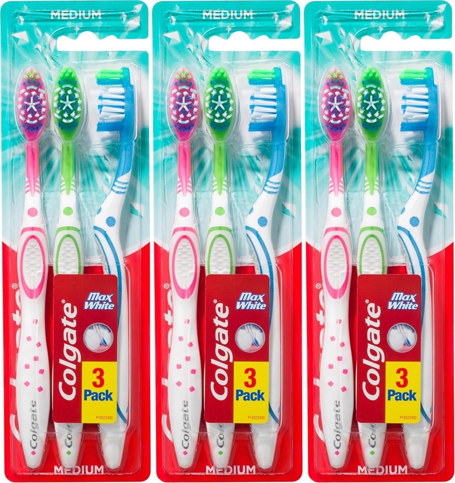 3 x COLGATE Max White Manual Toothbrush, Value 3 Pack, Medium Bristles with