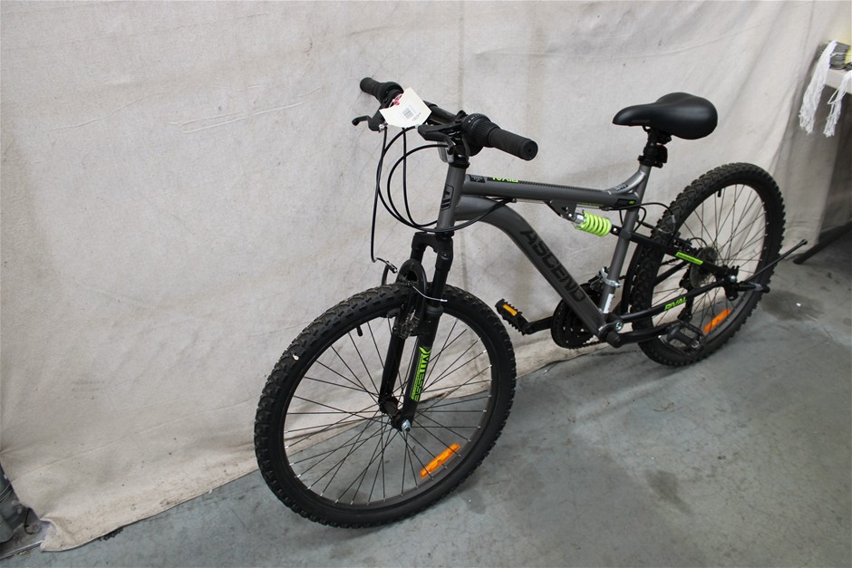 Ascend Rival Pro 60 Grey/Black Bicycle