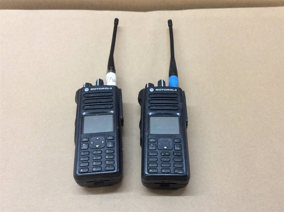 Motorola DP4801 Two-Way Radios Walkie Talkies (Lot of 2)