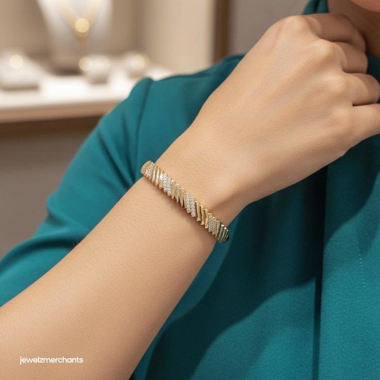 18K/ITALY Yellow Gold Filled bangle -(stamped 18K/ITALY)-Bonus Gift