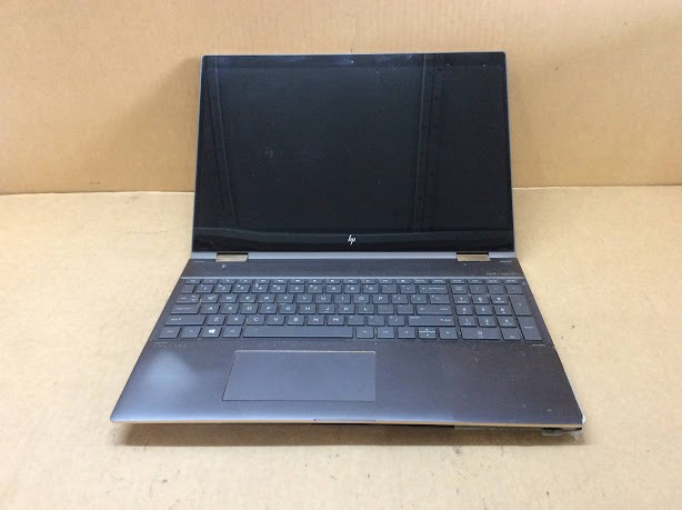 HP Spectre x360 Convertible 15-ch003TX Laptop i7-8705G 8GBRAM/256GB