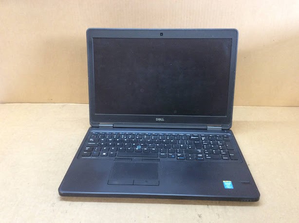 DELL LATITUDE E5550 Laptop I5-5300U 4GBRAM/500GB Black