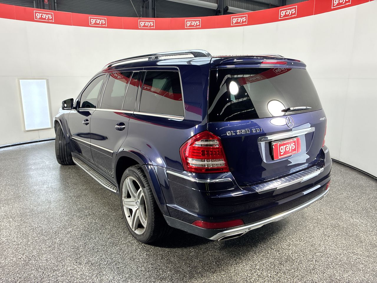 Vehicle photo