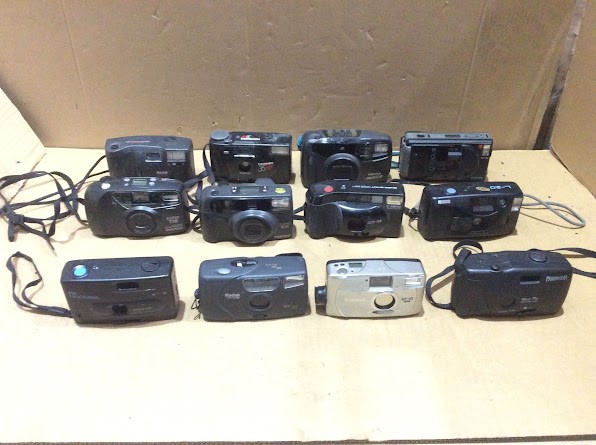 Kodak/Canon/Pentax Mixed Brand and Model Film Camera (Lot of 12)