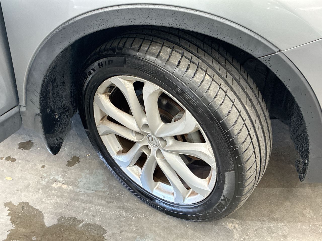 Vehicle photo