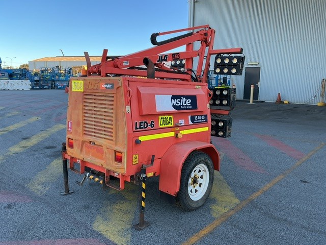 <p>2012 JLG LED-6R Single Light Tower Trailer</p>