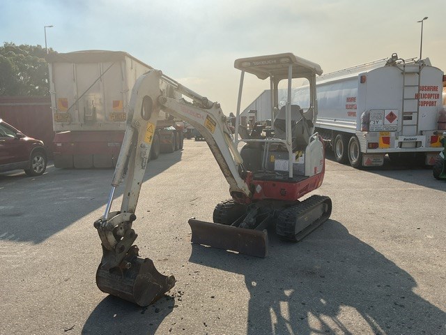 <p>2017 Takeuchi TB216 Mini Excavator</p>