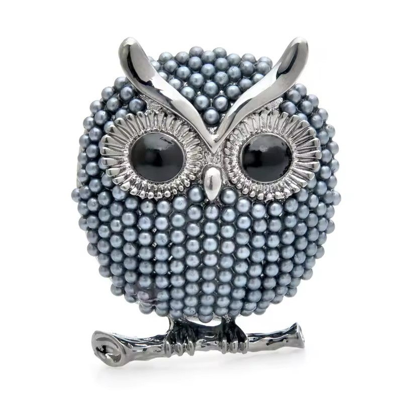 Designer Simulated Pearl Owl Brooch Pin in Silver