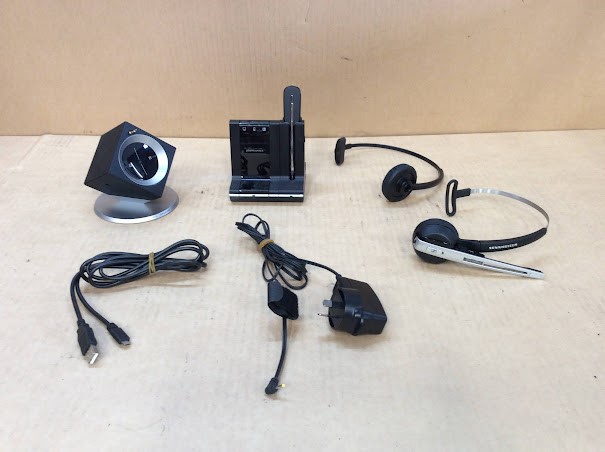 Sennheiser Wireless Headset System and Charger Base