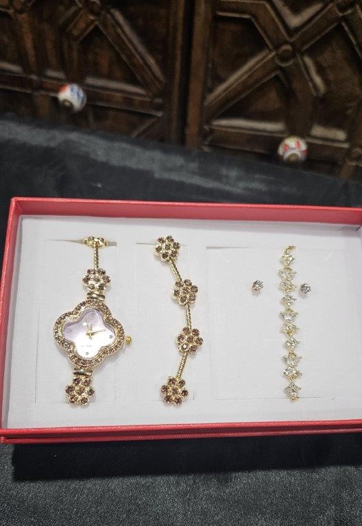 4-Piece Jewellery Set.Watch, two Bracelets,  Earrings(Gift Box Included)