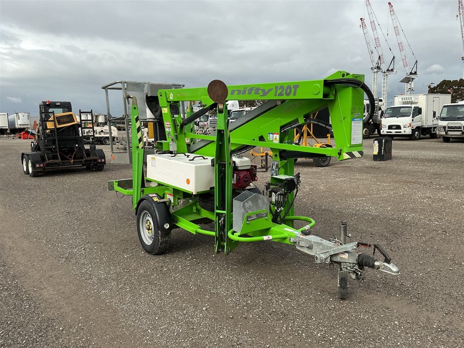 <p>2019 Nifty 120TPE Knuckle Boom Lift</p>