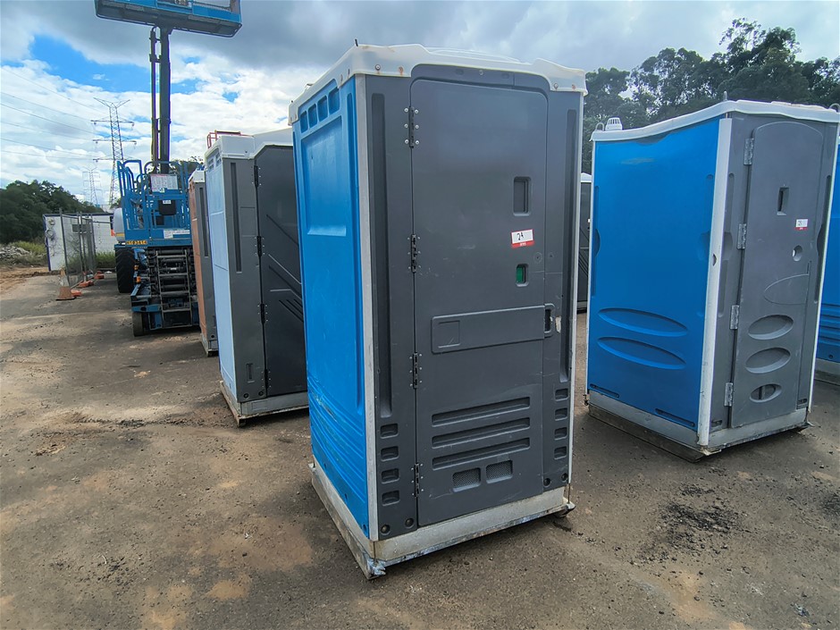 Portable Toilet - Fresh Water Flush - Forest Lake